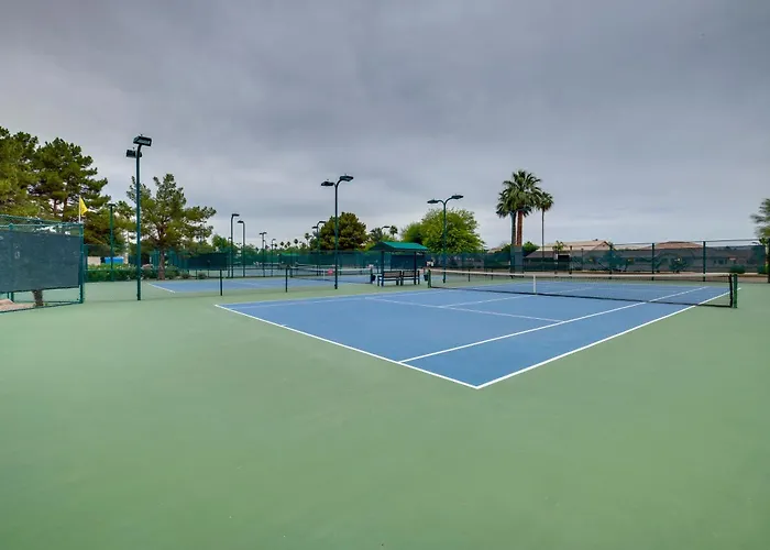 Golf, Swim, Play & Relax! Gated Holiday home Sun Lakes