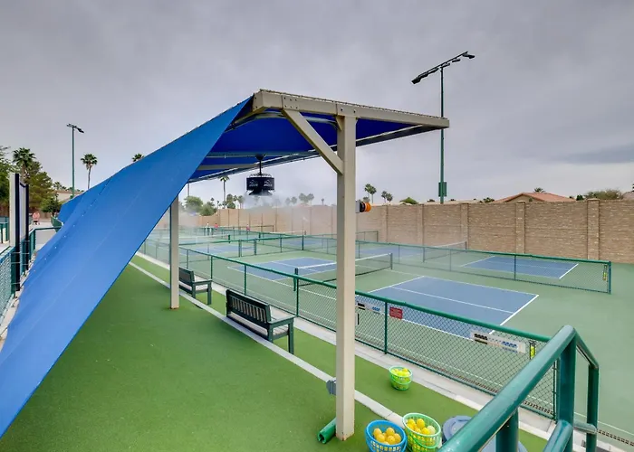 Golf, Swim, Play & Relax! Gated * Sun Lakes